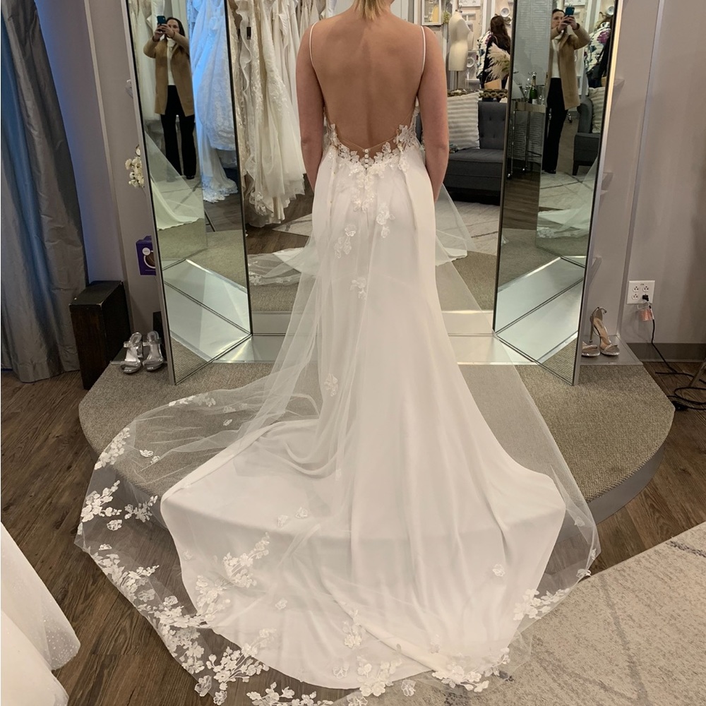 NEW Enzoani wedding dress